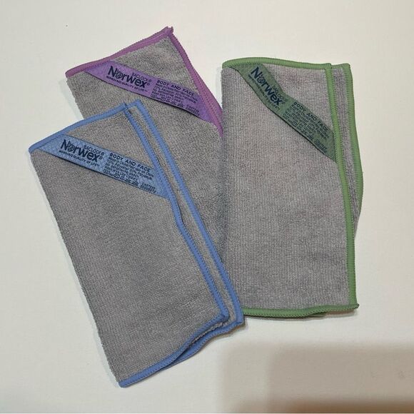 Norwex Other - Norwex Mini Face and Body Cloths set of 3 in Gray with colored trim NWT